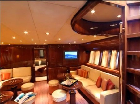 [27m-Yacht-QUINCY-C]-6239-121.jpg