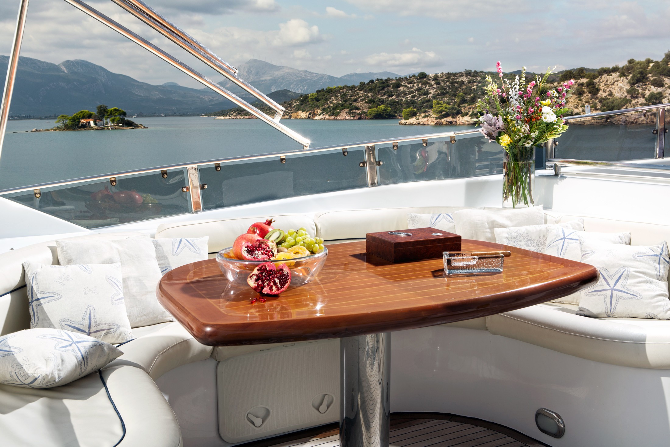 [28m-Yacht-NITTA-V]-6893-106.jpg