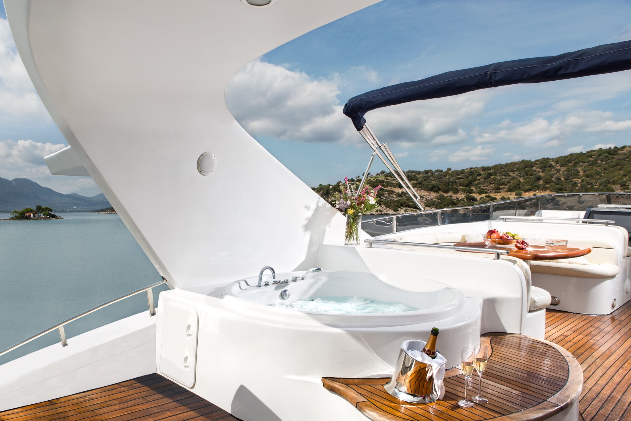 [28m-Yacht-NITTA-V]-6893-76.jpg