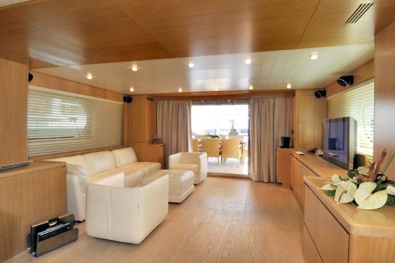 [29m-Yacht-MASTIFF]-6902-106.jpg