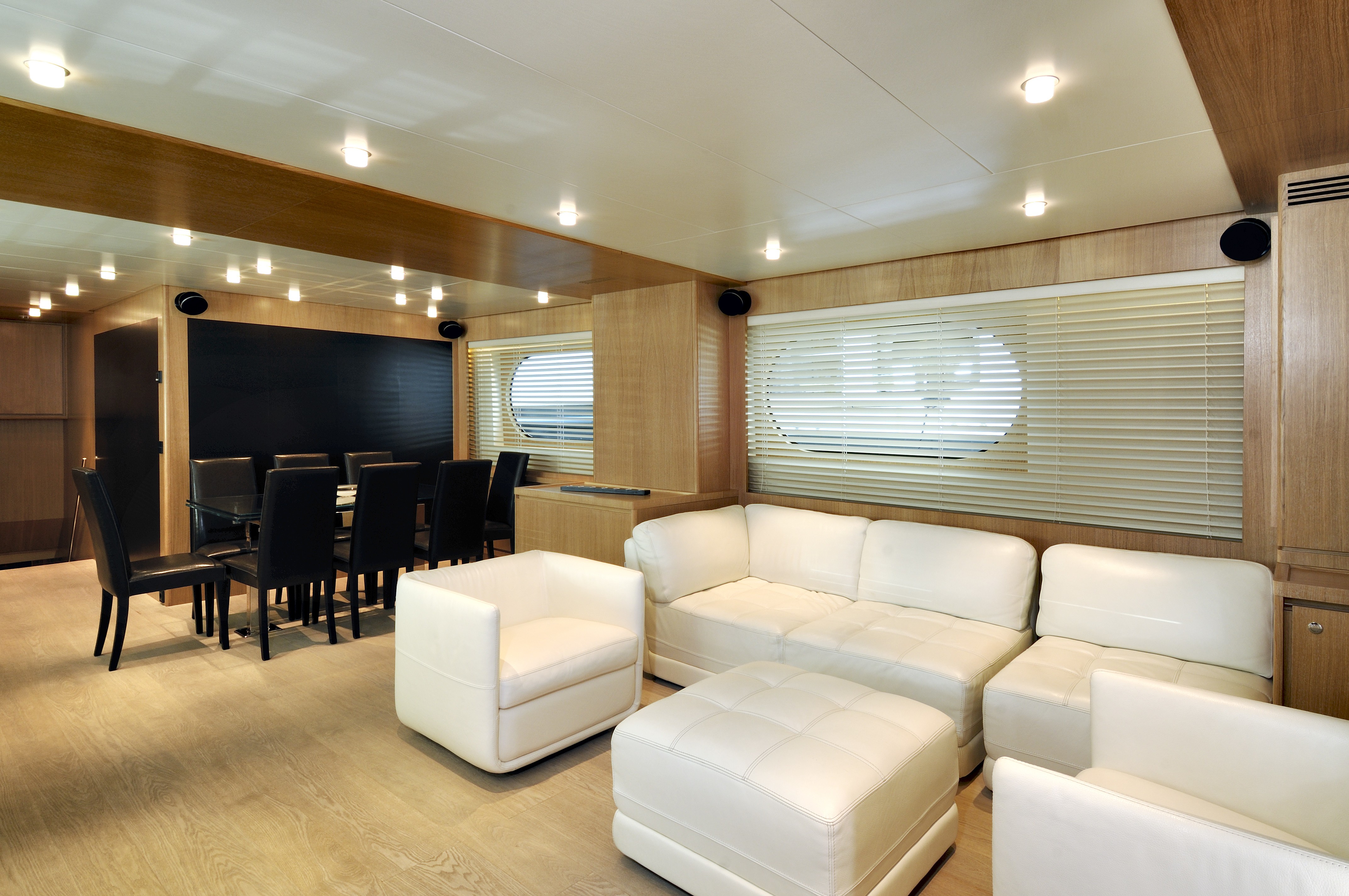 [29m-Yacht-MASTIFF]-6902-32.jpg