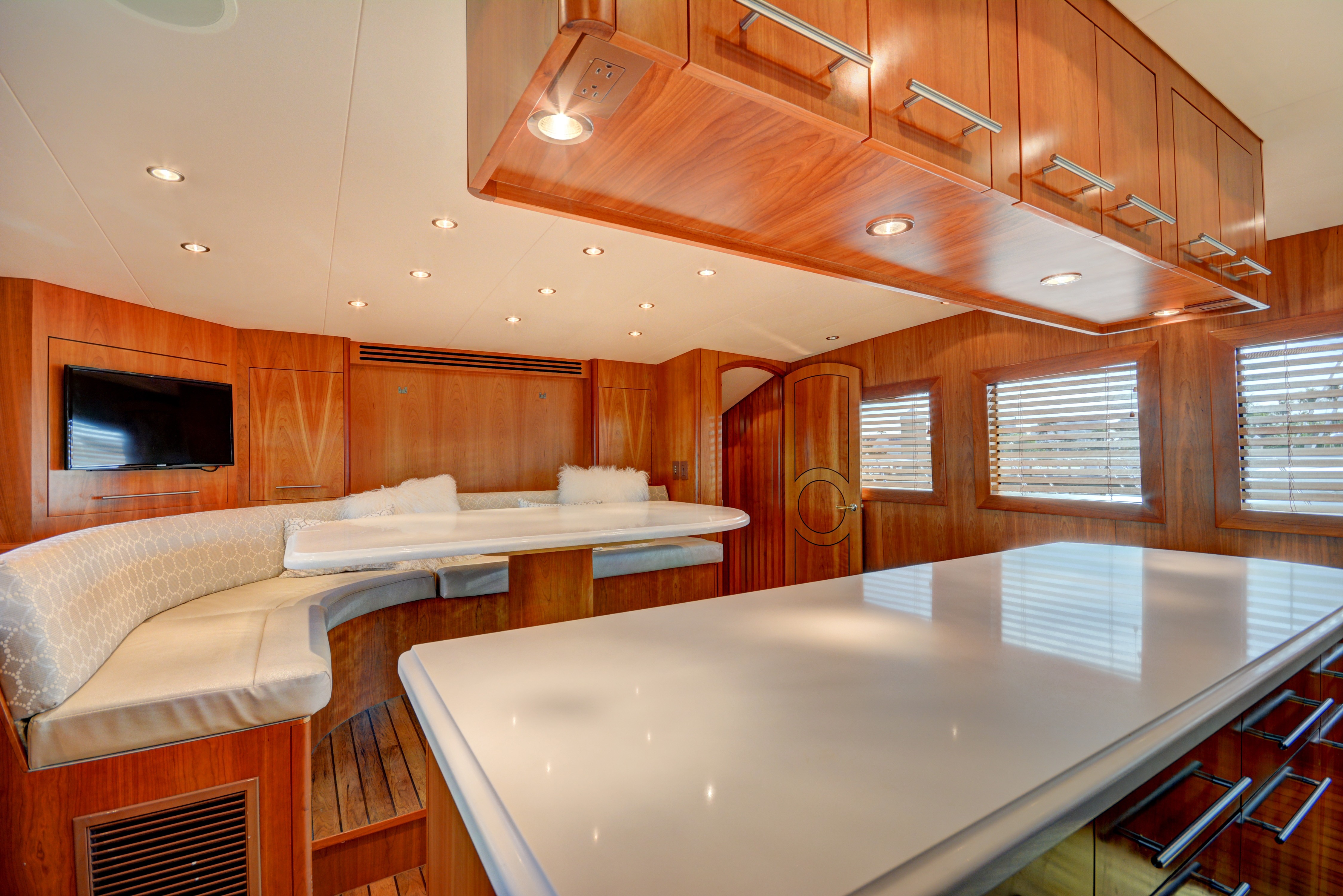 [30m-Yacht-CRESCENDO]-6067-113.jpg