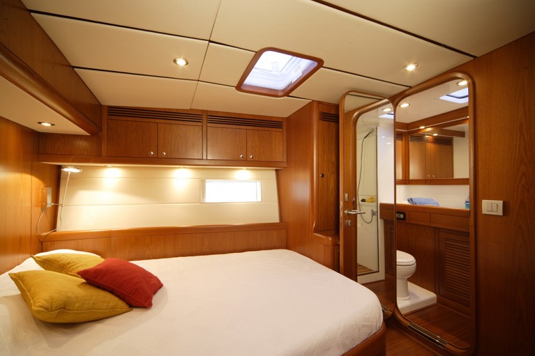 [30m-Yacht-ILLUSION-OF-THE-ISLES]-6229-124.jpg