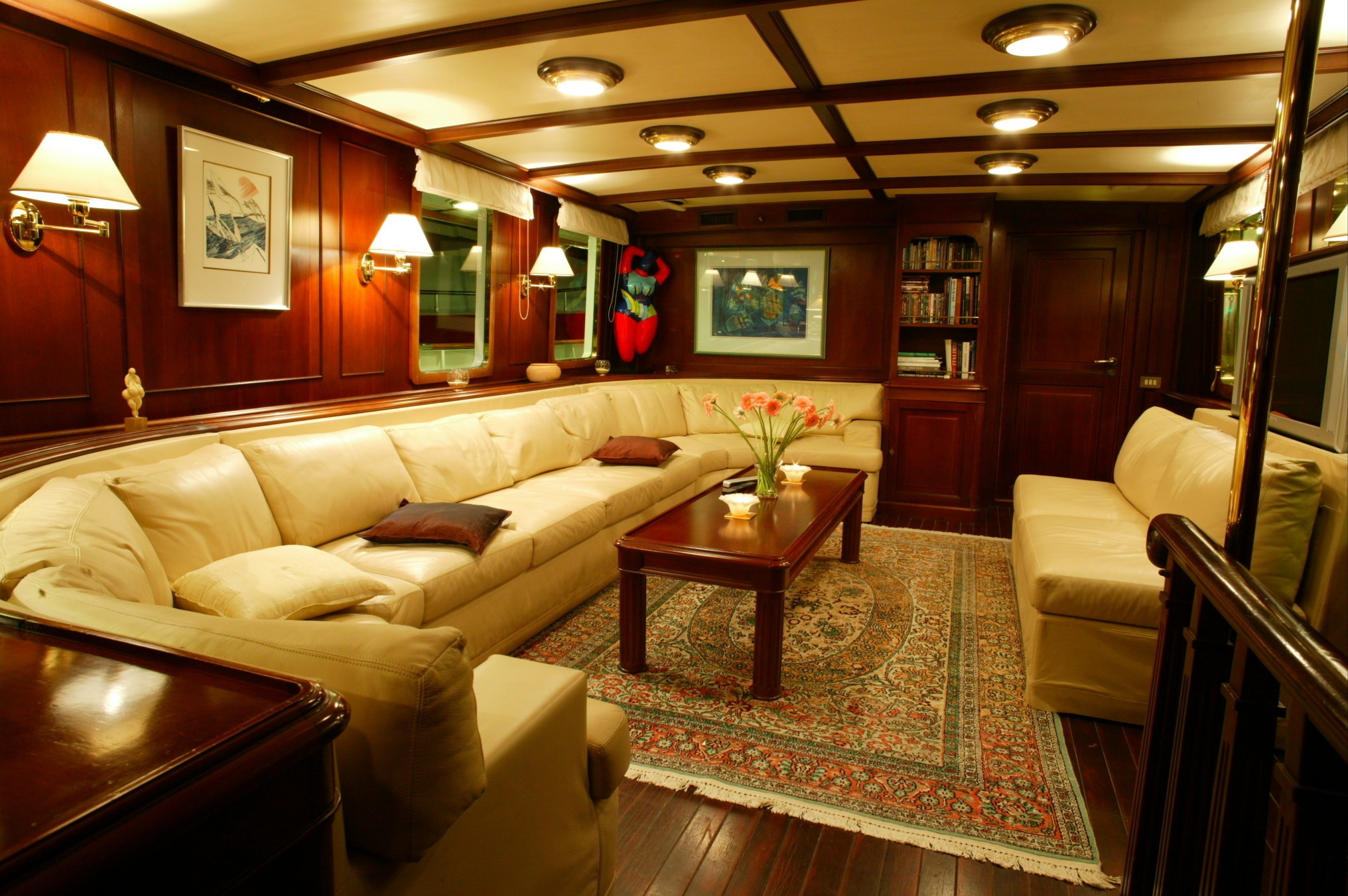 [30m-Yacht-LE-KIR-ROYAL]-6963-74.jpg