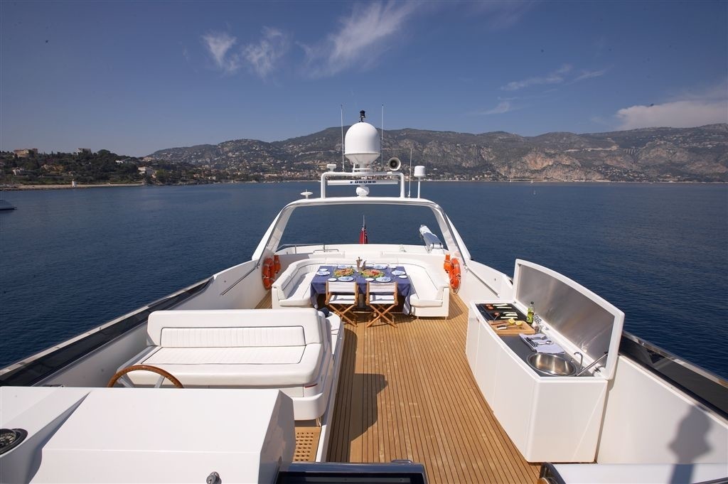 [30m-Yacht-SOLONA]-6700-166.jpg