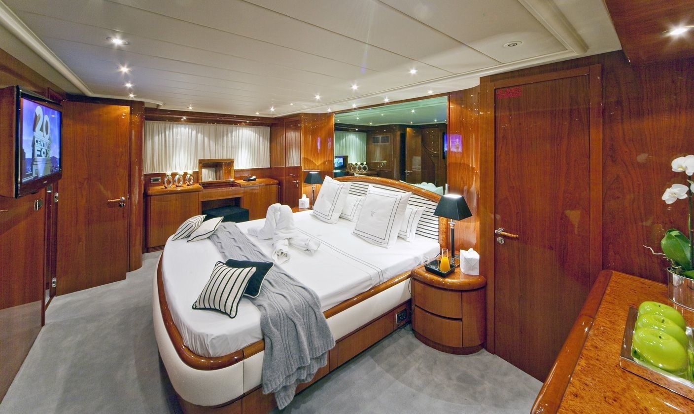 [30m-Yacht-SYNERGY]-6189-125.jpg