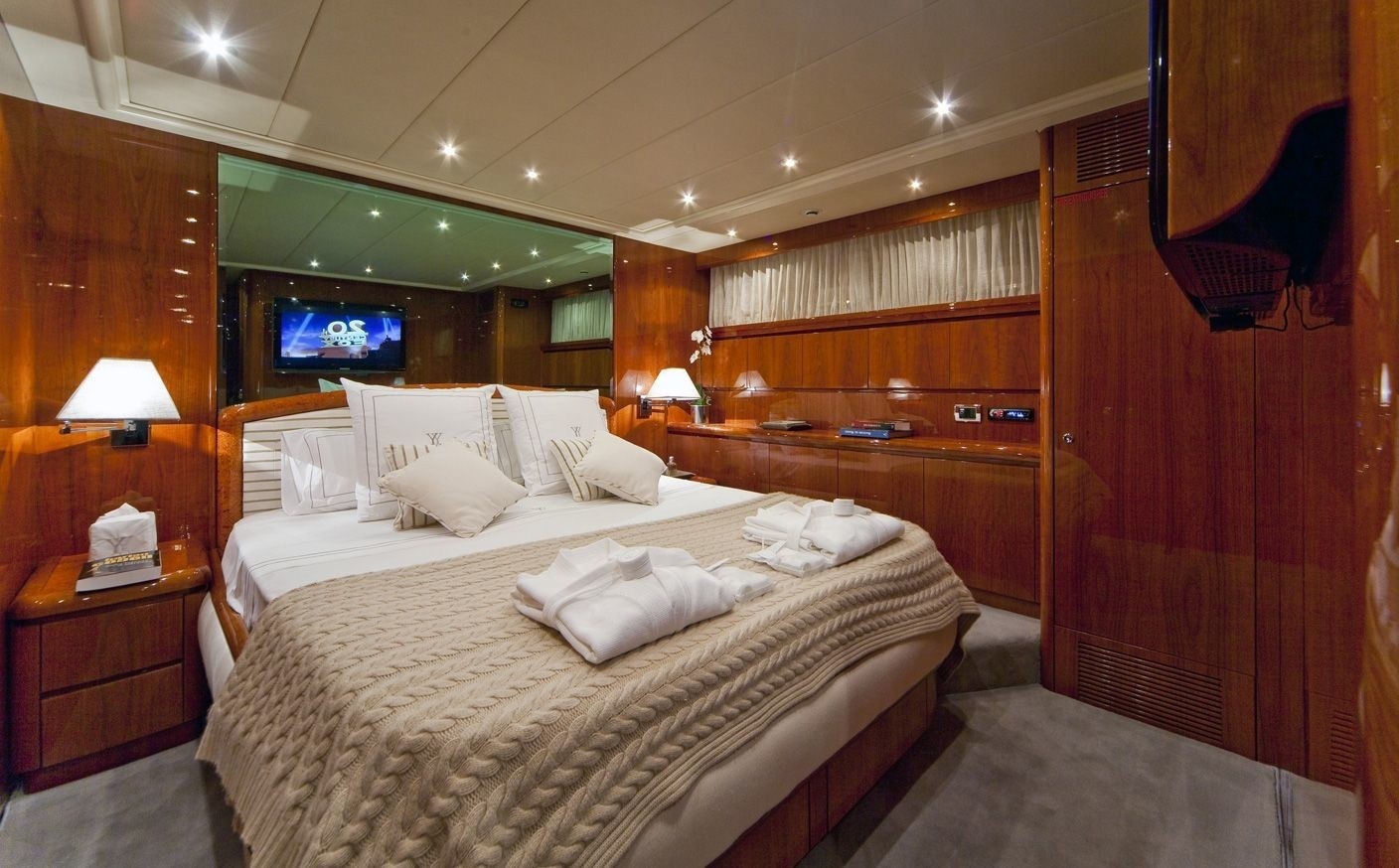[30m-Yacht-SYNERGY]-6189-132.jpg