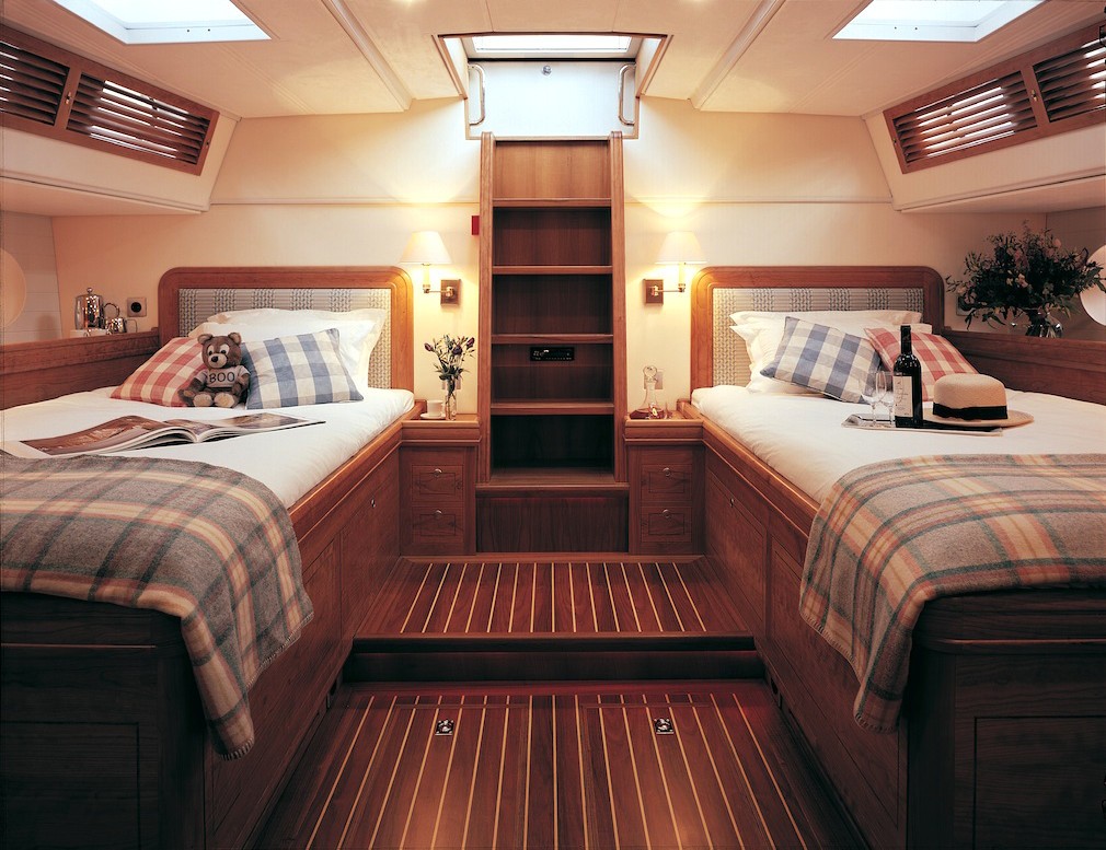 [30m-Yacht-WAVELENGTH]-651-99.jpg