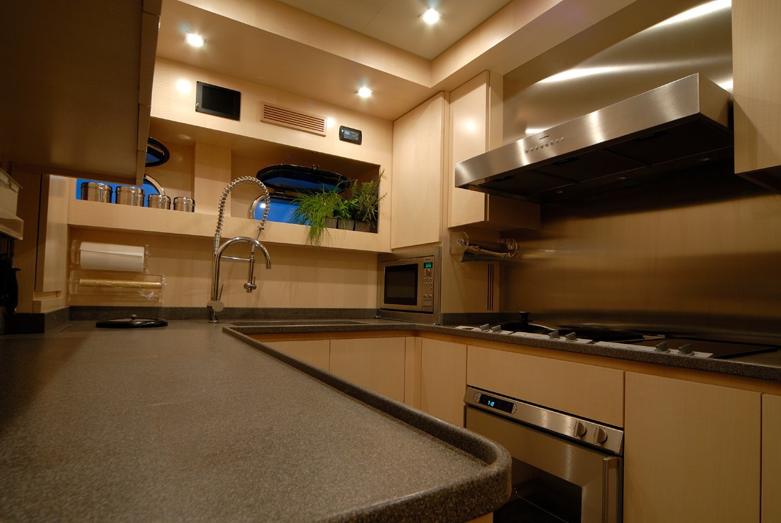 [31m-Yacht-ALEON]-6751-23.jpg