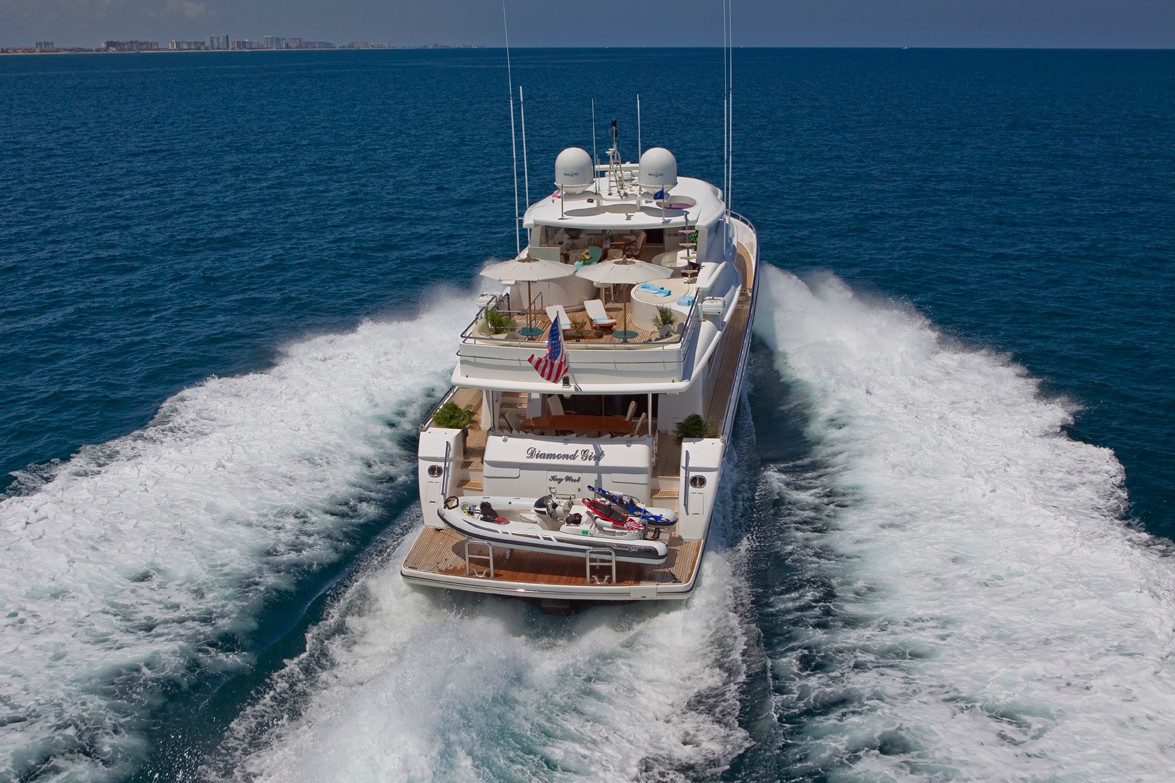 [31m-Yacht-DIAMOND-GIRL]-6181-127.jpg