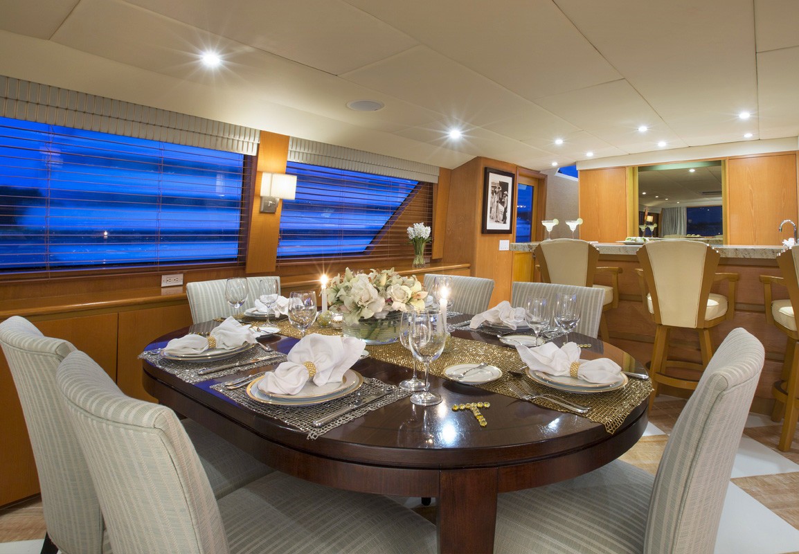 [31m-Yacht-TRILOGY]-6658-103.jpg