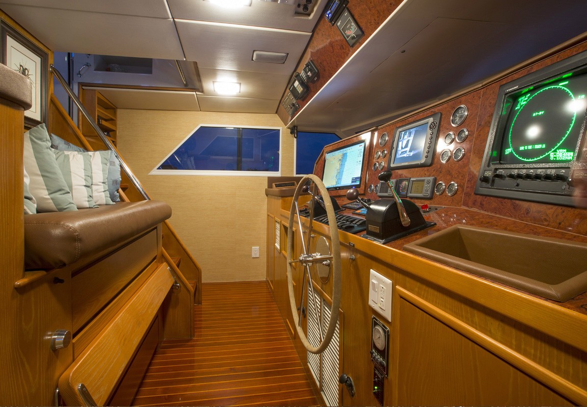 [31m-Yacht-TRILOGY]-6658-110.jpg