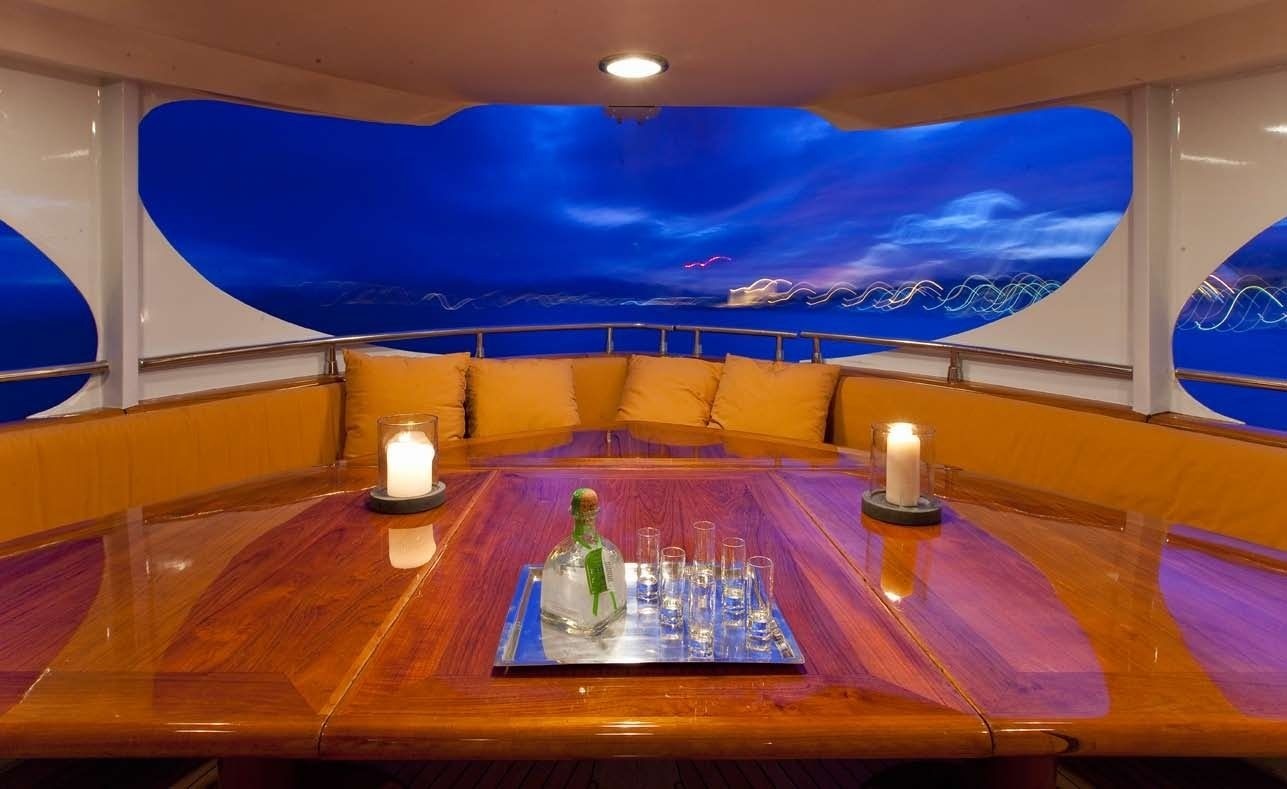 [32m-Yacht-CAMARA-C]-6193-129.jpg