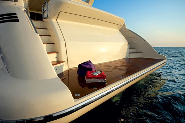 [32m-Yacht-DUKE]-6046-216.jpg