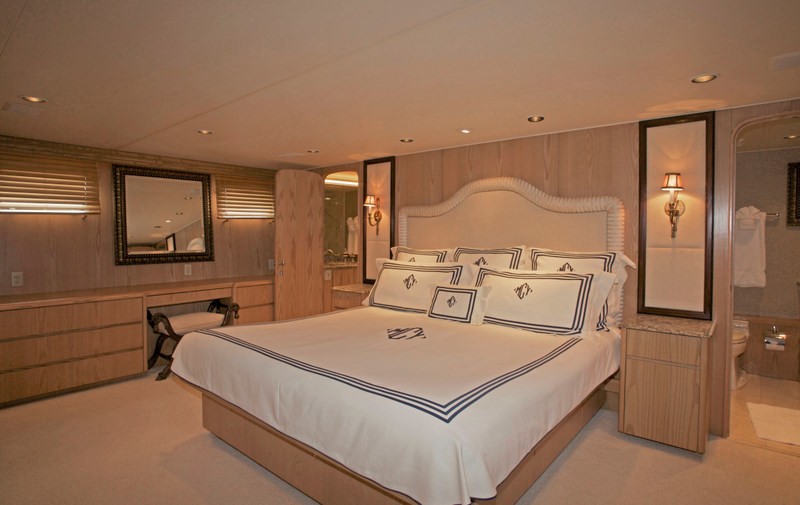 [32m-Yacht-FREE-BIRD]-6659-155.jpg
