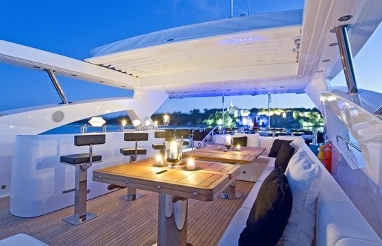 [34m-Yacht-BLACK-AND-WHITE]-6122-79.jpg