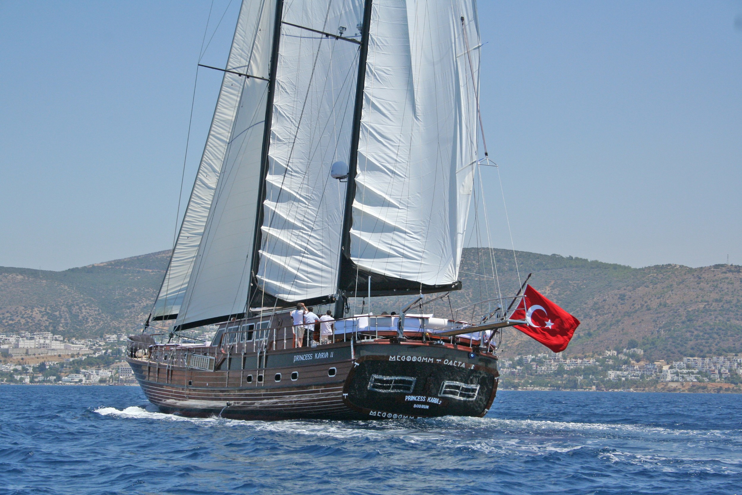 [34m-Yacht-PRINCESS-KARIA-II]-6794-89.jpg