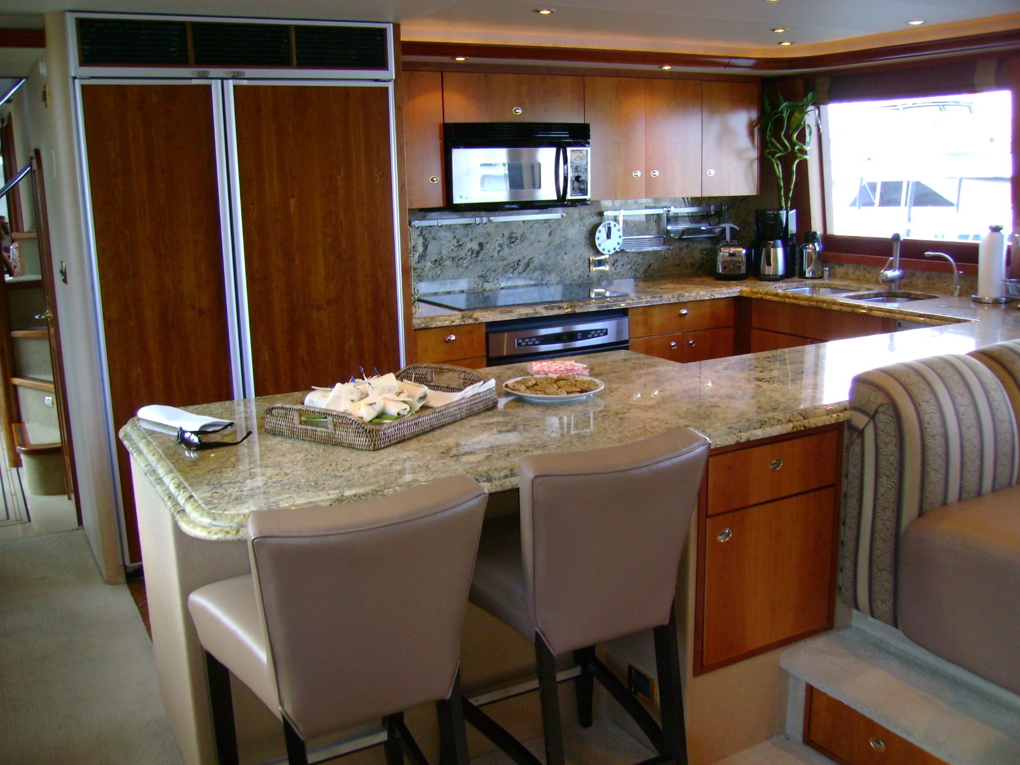 [34m-Yacht-TRUE-JOY]-6267-19.jpg