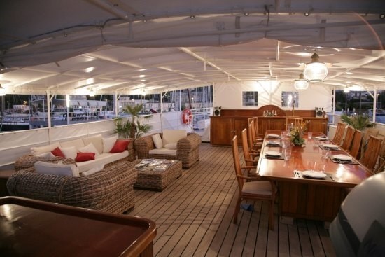 [35m-Yacht-BUENA-CHICA]-6596-155.jpg