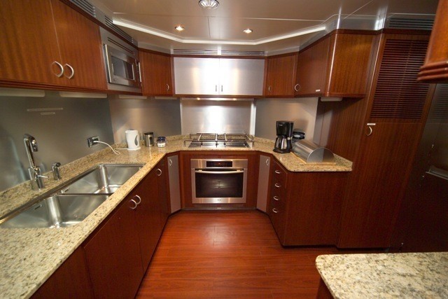 [36m-Yacht-ANDIAMO]-6195-148.jpg