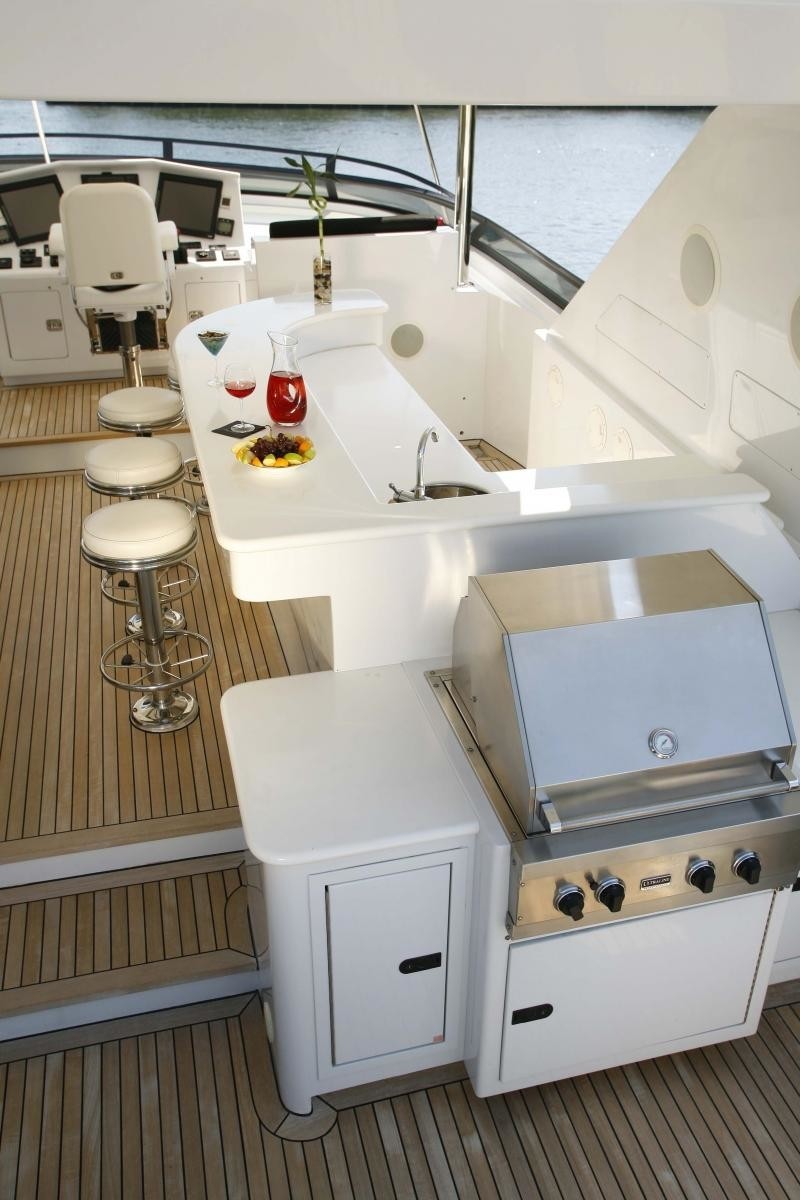 [36m-Yacht-OCEAN-CLUB]-6101-112.jpg