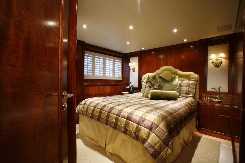 [36m-Yacht-OCEAN-CLUB]-6101-138.jpg