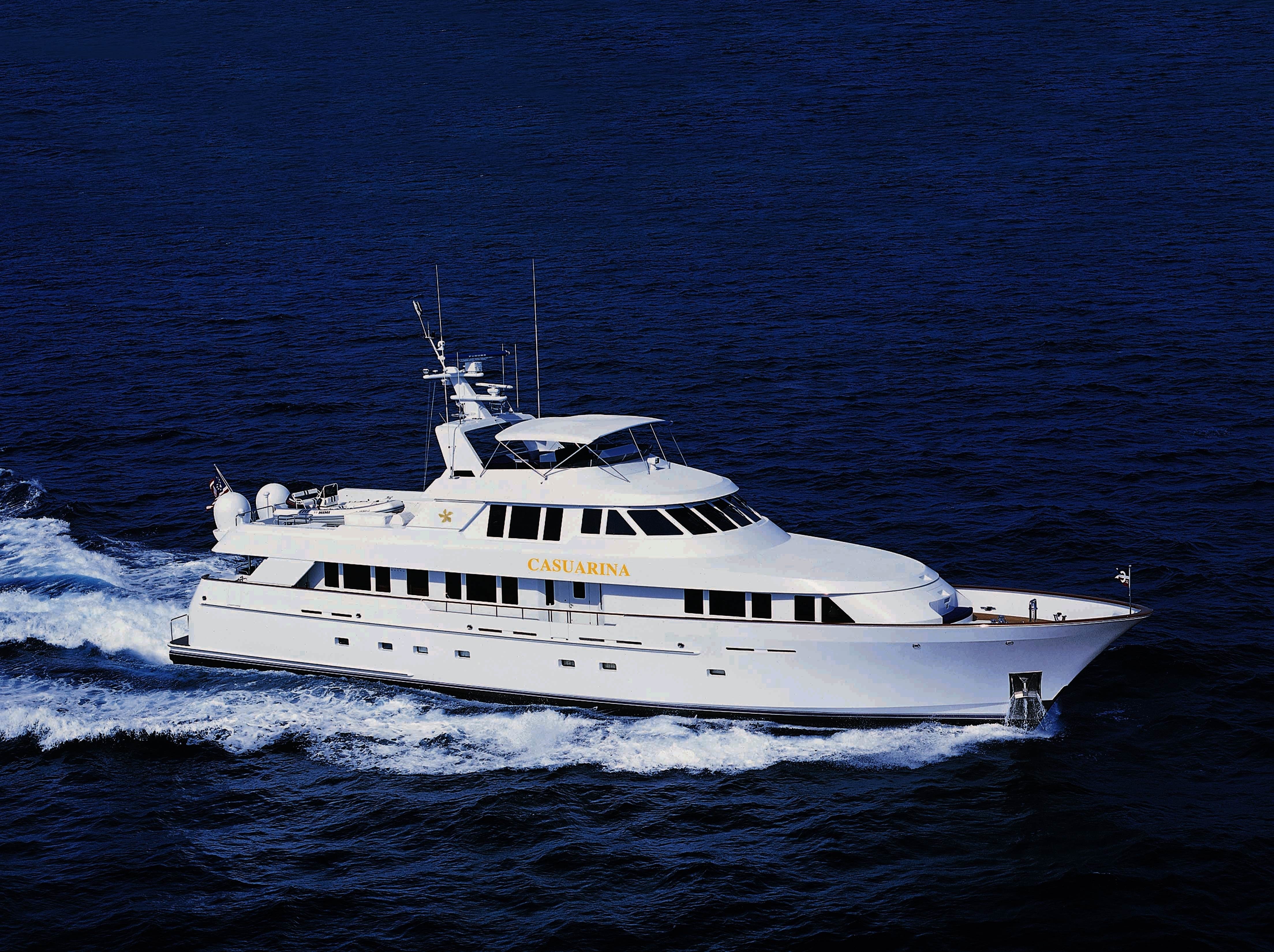 [37m-Yacht-LOOSE-ENDS]-6204-87.jpg