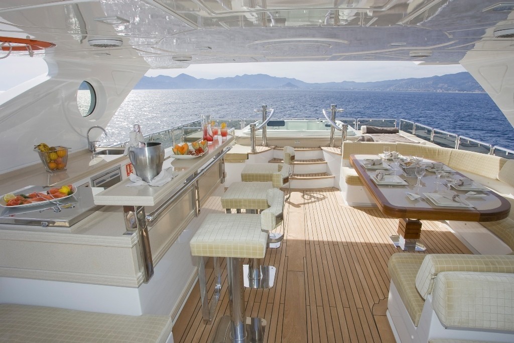 [38m-Yacht-GRENADINES-III]-6119-140.jpg