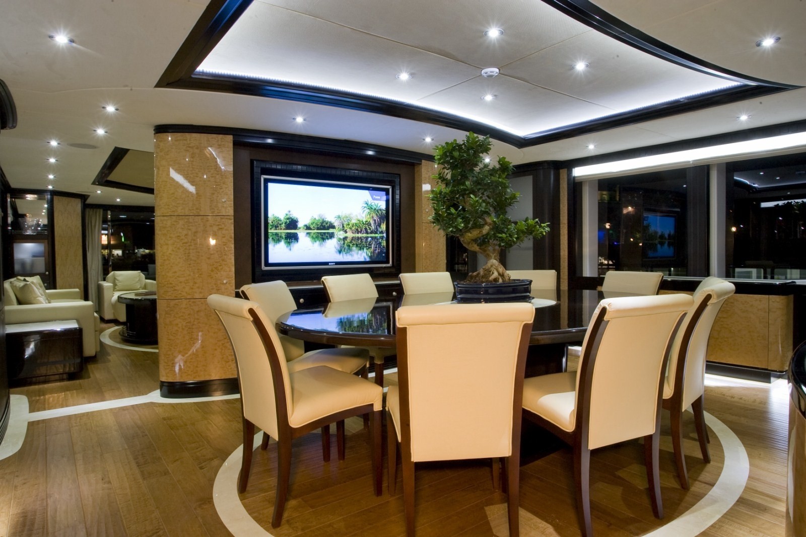 [38m-Yacht-GRENADINES-III]-6119-90.jpg