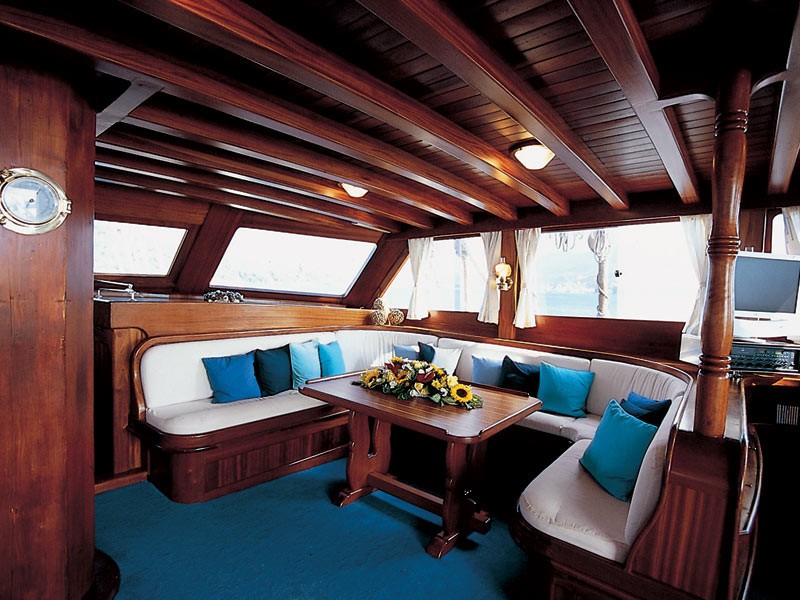 [38m-Yacht-MATINA]-6891-106.jpg