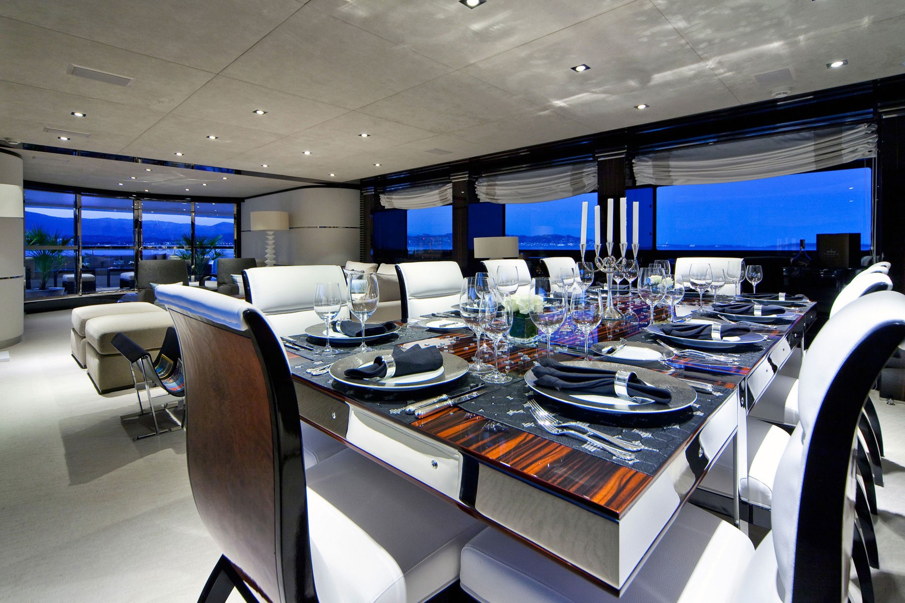 [40m-Yacht-MANIFIQ]-6421-106.jpg