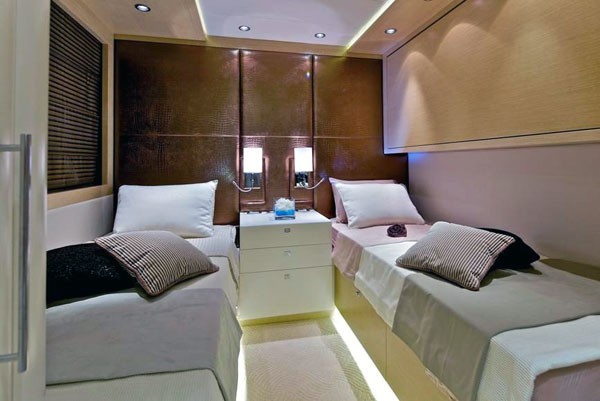 [40m-Yacht-OPATI]-6275-195.jpg