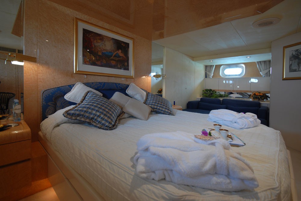 [41m-Yacht-LADYSHIP]-6137-180.jpg