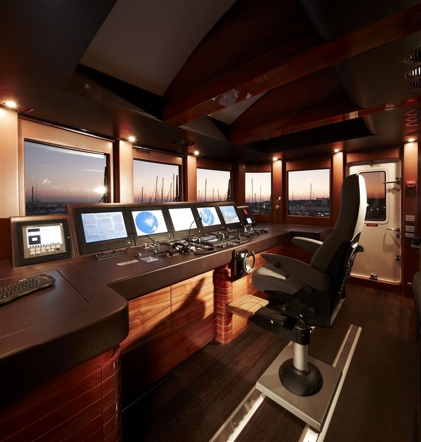 [42m-Yacht-E-AMPAMP-E]-6310-50.jpg