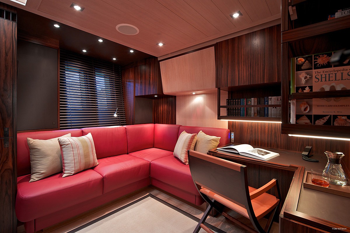[42m-Yacht-SARISSA]-6328-112.jpg