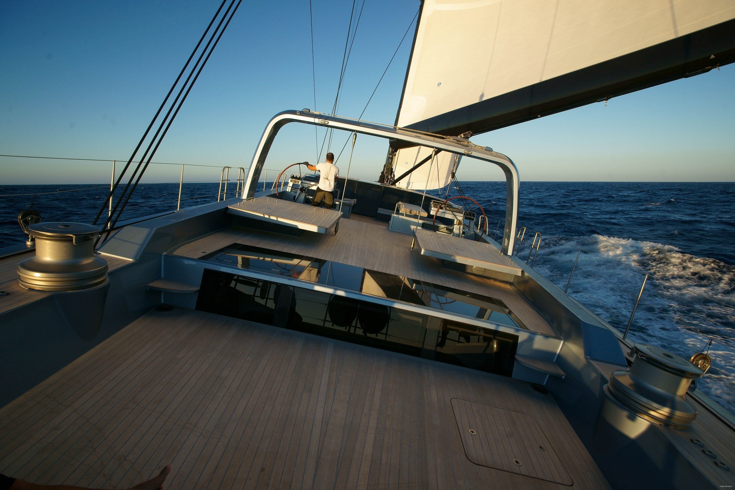 [42m-Yacht-SARISSA]-6328-55.jpg