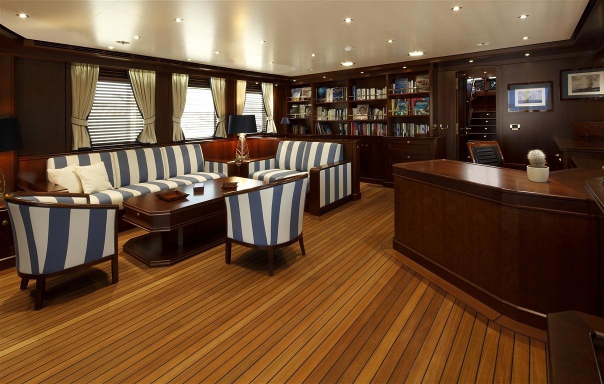 [43m-Yacht-AXANTHA-II]-6479-167.jpg