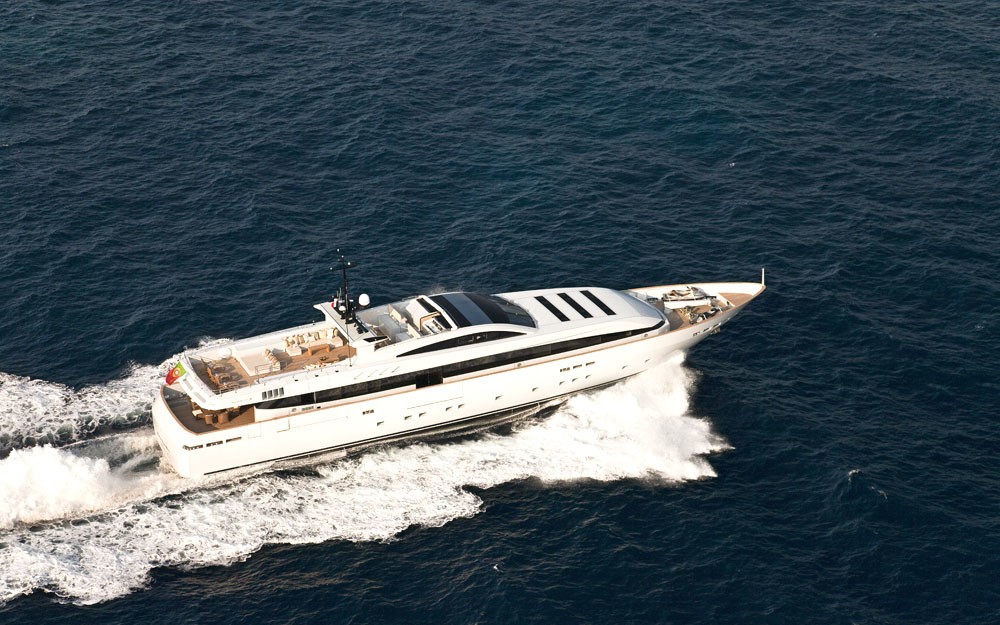 [44m-Yacht-FAN-TOO]-6061-12.jpg
