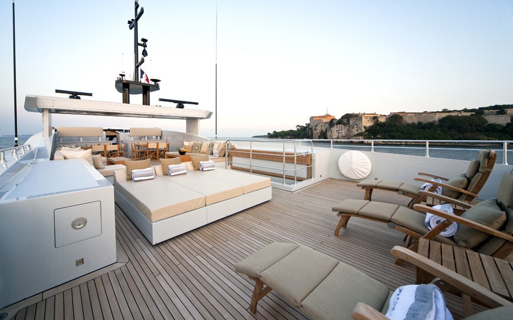 [44m-Yacht-FAN-TOO]-6061-157.jpg