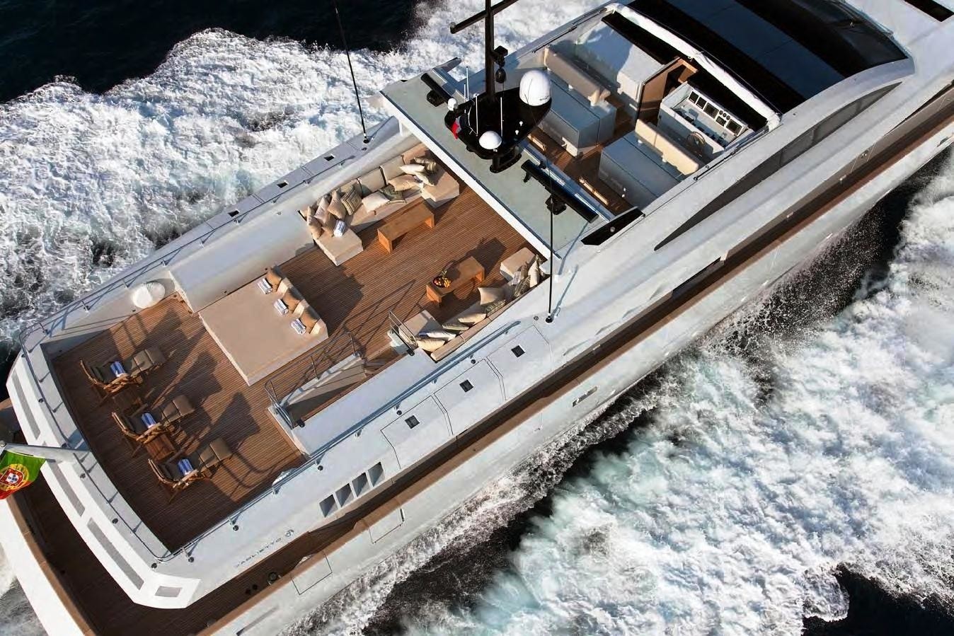 [44m-Yacht-FAN-TOO]-6061-78.jpg
