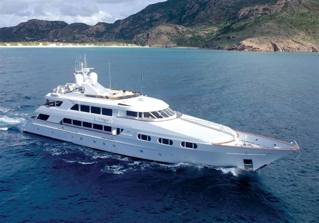 [45m-Yacht-ATTITUDE]-6058-20.jpg