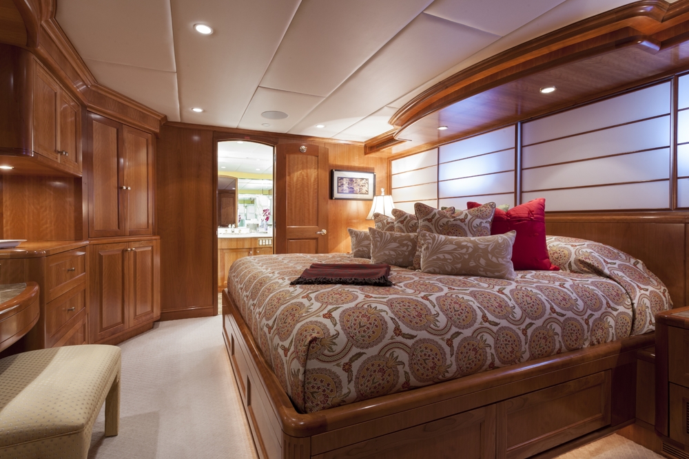 [45m-Yacht-ATTITUDE]-6058-30.jpg