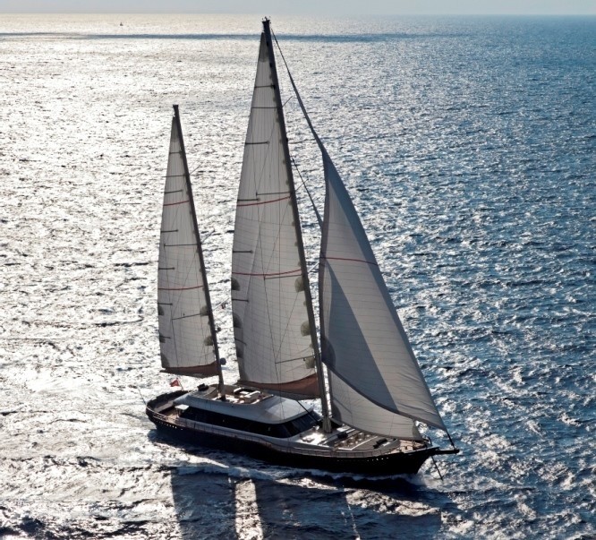 [45m-Yacht-INFINITY]-6045-166.jpg