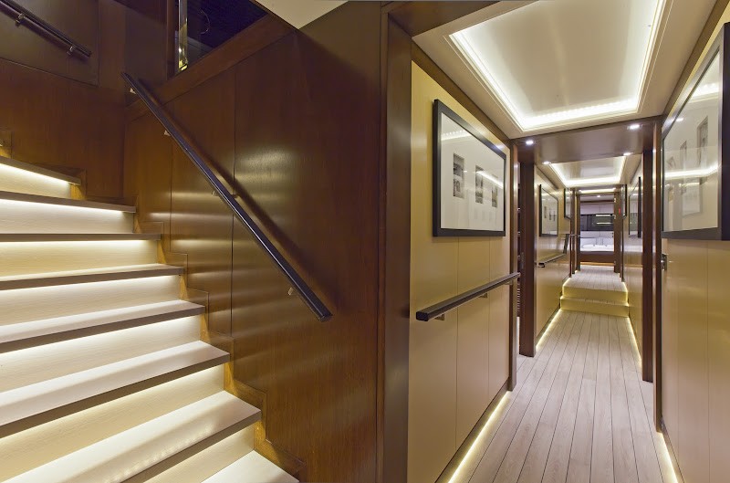 [45m-Yacht-INFINITY]-6045-207.jpg