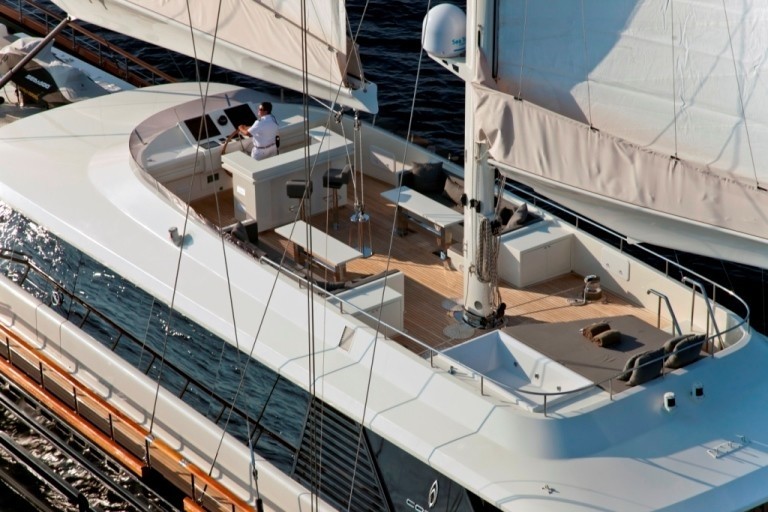 [45m-Yacht-INFINITY]-6045-88.jpg