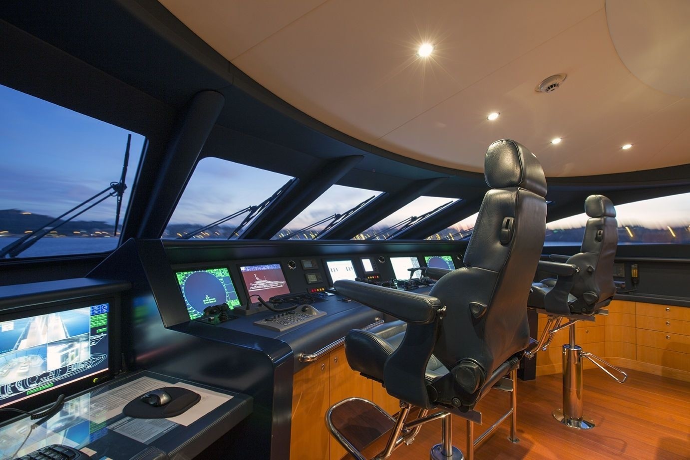 [45m-Yacht-SAN-BERNARDO]-6021-133.jpg
