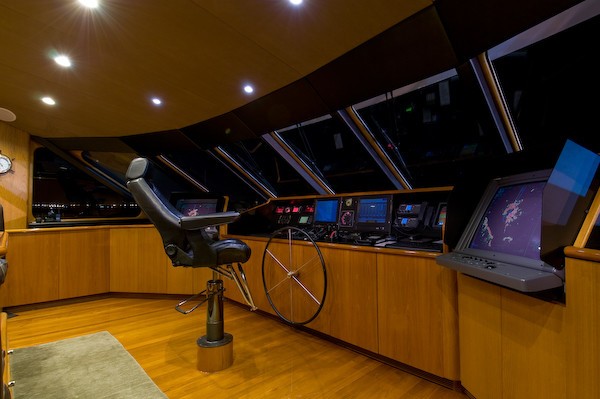 [46m-Yacht-SEA-FALCON-II]-6143-23.jpg