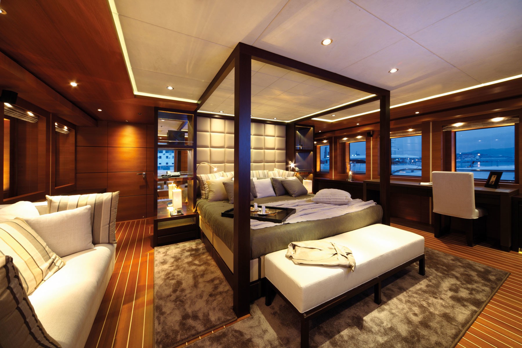 [49m-Yacht-ZALIV-III]-6472-156.jpg