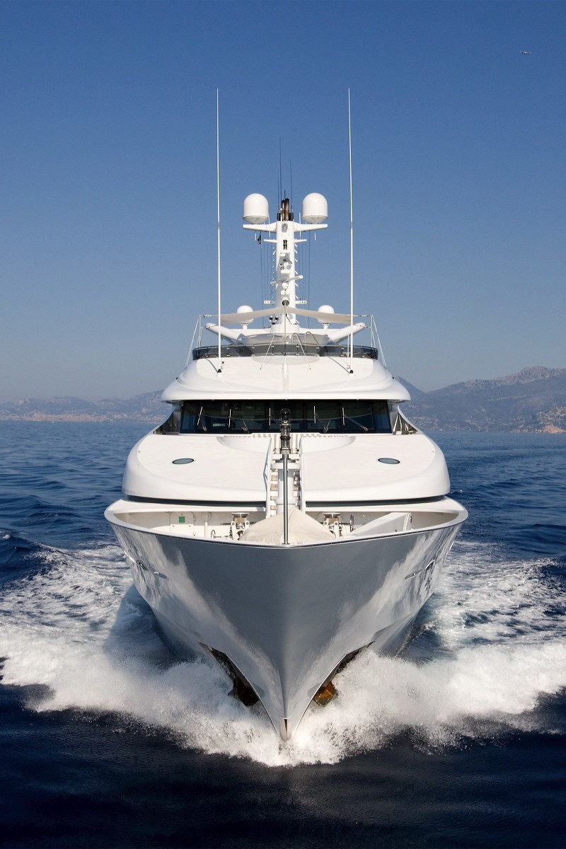 [57m-Yacht-DIAMOND-A]-6172-73.jpg