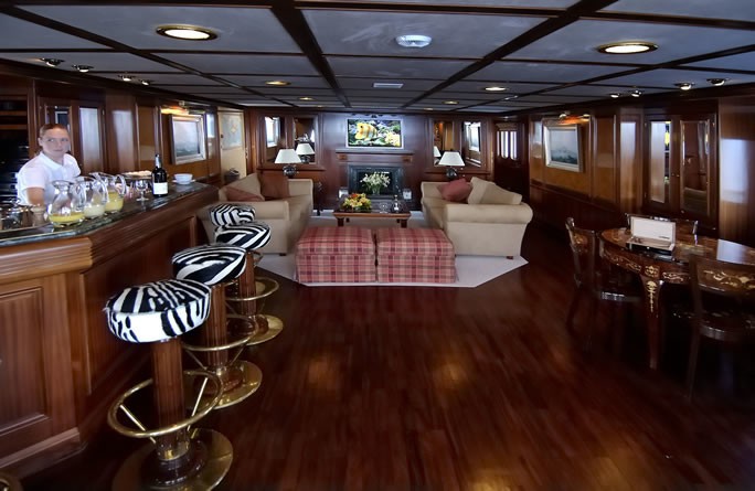 [57m-Yacht-LADY-K-II]-694-22.jpg